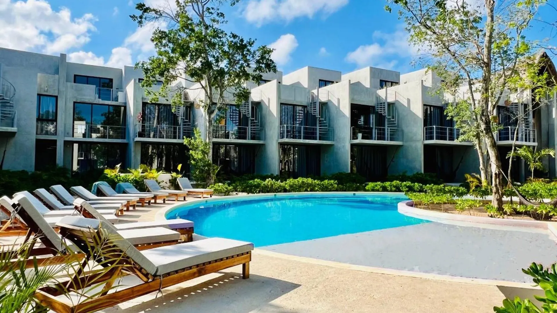 416 Seremonia Selva Private Pool & Grill 2 Bedroom Apartment Tulum Mexico